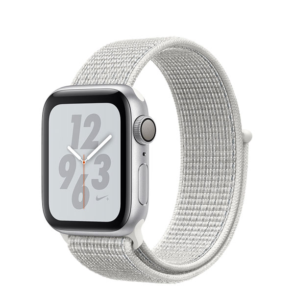 apple watch nike  silver aluminium case with summit white nike sport loop